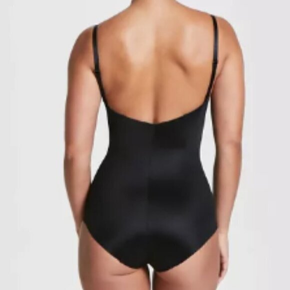 NWT ASSETS by SPANX Flawless Finish Shaping Micro Low Back Cupped Bodysuit - Picture 5 of 5